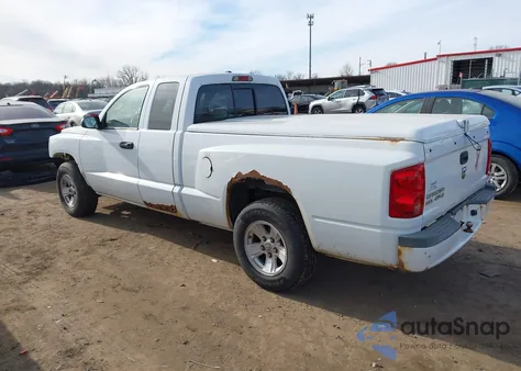 2008 Dodge Dakota Slt z USA, uszkodzony, nr VIN 1D3HW42K68S531752